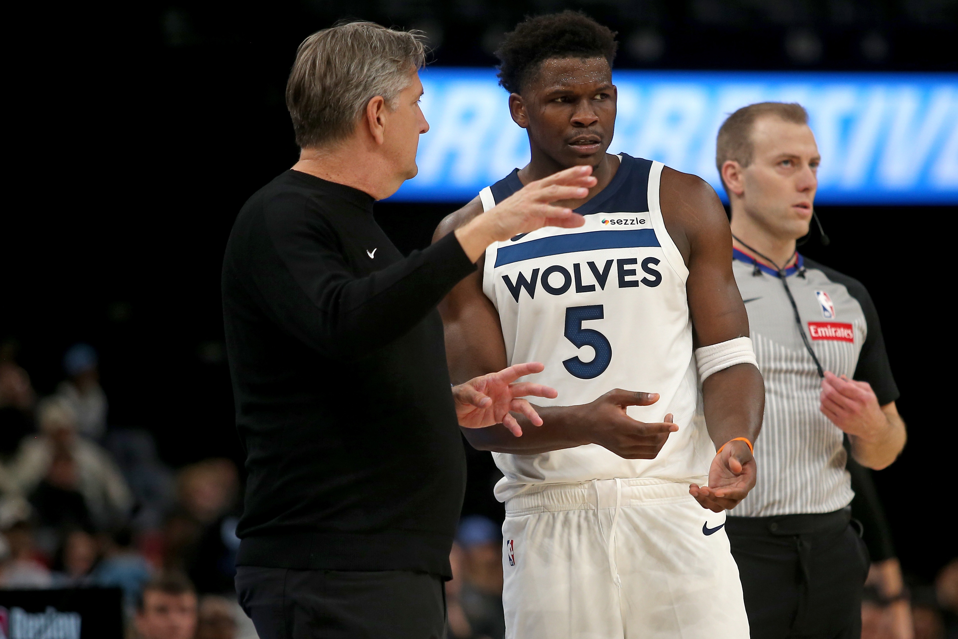 华体会登录入口-芬奇：丢153分不可接受 三连败后必须重整旗鼓 我们清楚我们很强